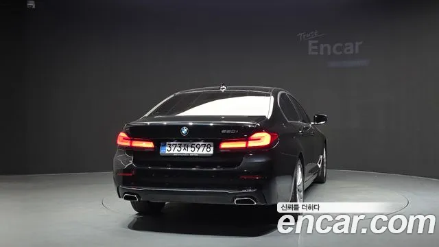 BMW 5 серии 2022 thumb 4