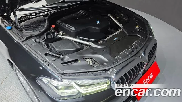 BMW 5 серии 2022 thumb 6