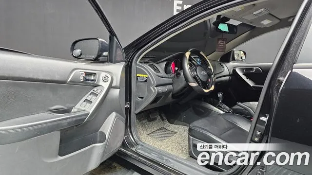 Kia Forte 2012 thumb 10