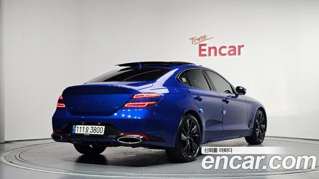Genesis G70 2022 thumb 2