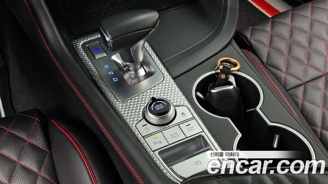 Genesis G70 2022 thumb 9