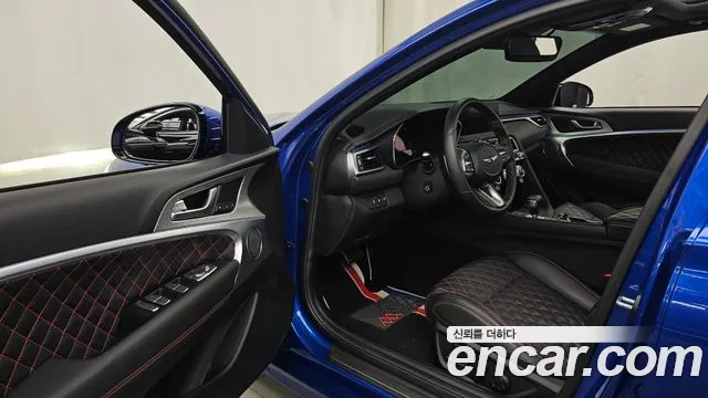Genesis G70 2022 thumb 10
