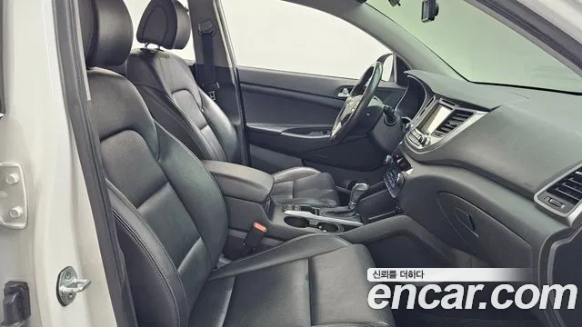 Hyundai Tucson 2015 thumb 11