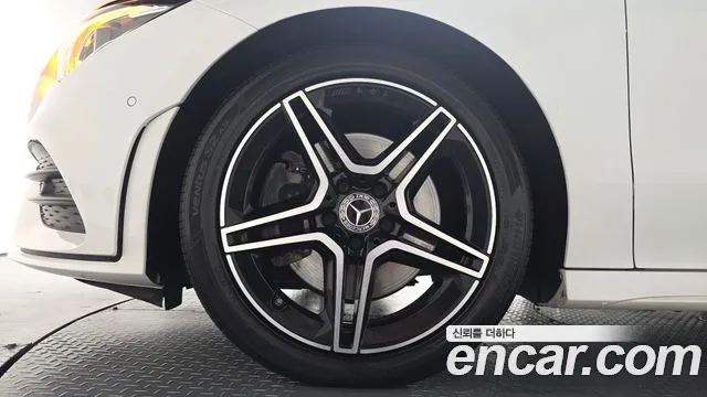 Mercedes-Benz A-Класс 2022 thumb 5