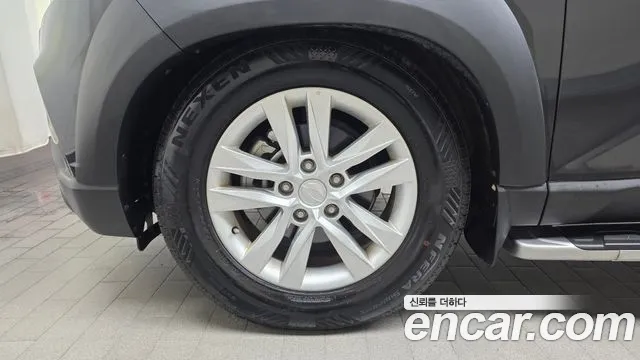 KG_Mobility_Ssangyong Rexton 2019 thumb 5