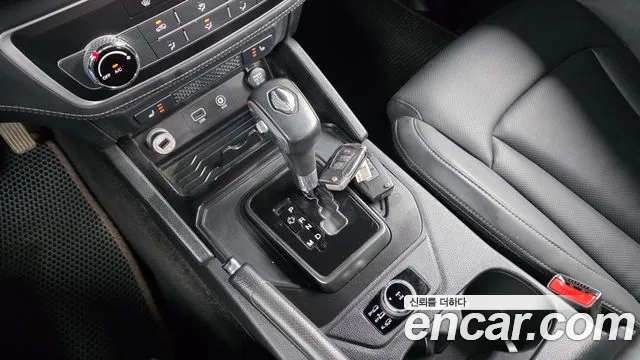 KG_Mobility_Ssangyong Rexton 2019 thumb 9
