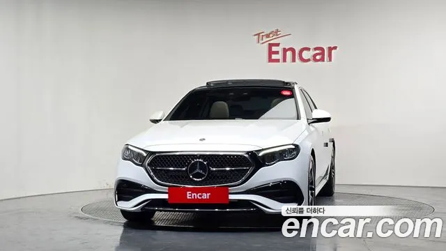 Mercedes-Benz E-Класс 2025 thumb 3