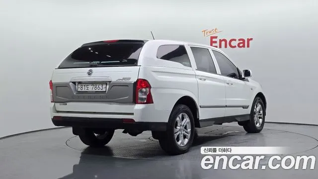 KG_Mobility_Ssangyong KORANDO 2014 thumb 2