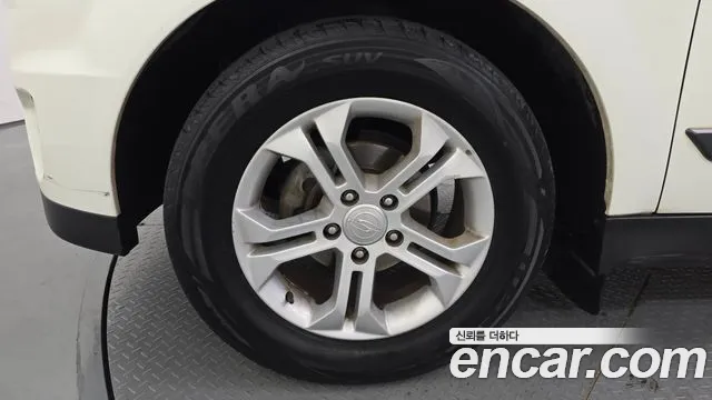 KG_Mobility_Ssangyong KORANDO 2014 thumb 5