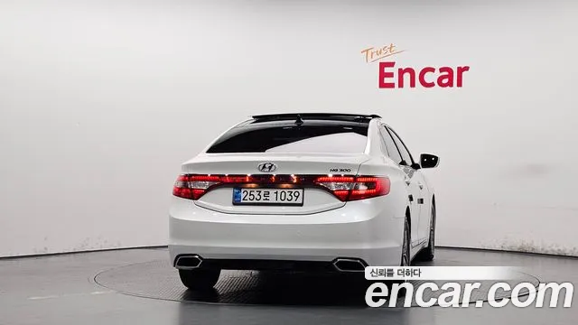 Hyundai Grandeur 2015 thumb 4