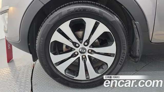 Kia Sportage 2011 thumb 5