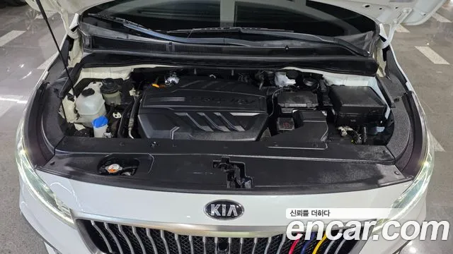 Kia Carnival 2020 thumb 10