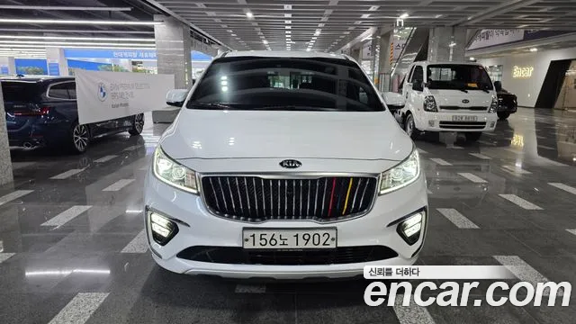 Kia Carnival 2020 thumb 12