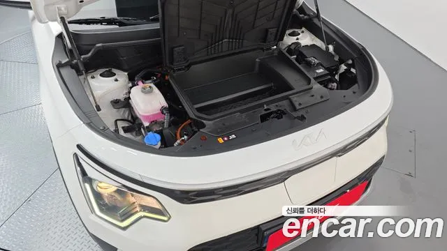 Kia Niro 2023 thumb 6