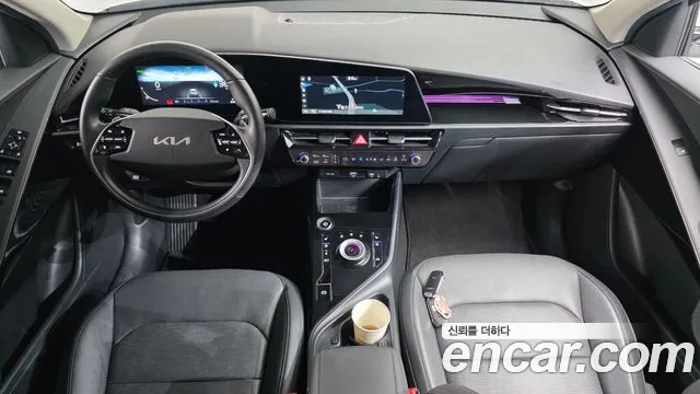 Kia Niro 2023 thumb 7