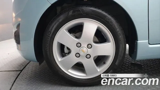 Chevrolet Spark 2012 thumb 4