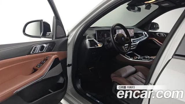 BMW X5 2025 thumb 10