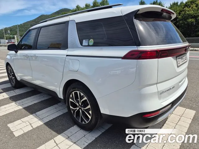 Kia Carnival 2021 thumb 6
