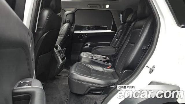 Land Rover Range Rover Sport 2019 thumb 10