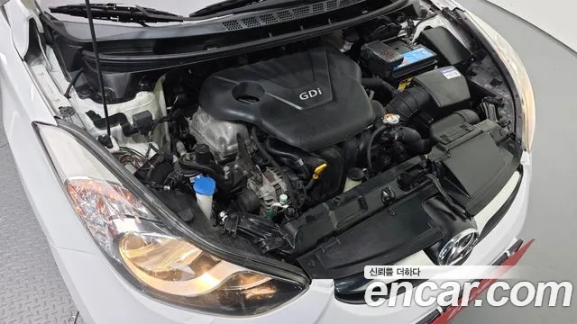 Hyundai Avante 2012 thumb 6