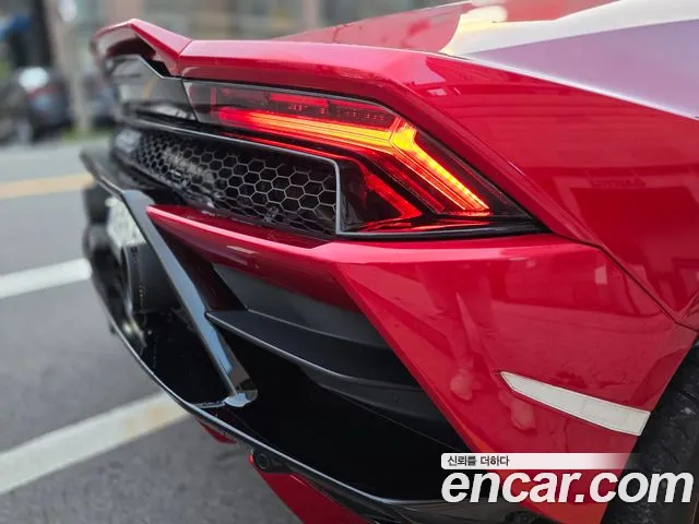 Lamborghini Huracan 2023 thumb 6