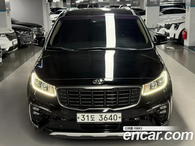 Kia Carnival 2018 thumb 7