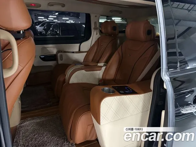 Kia Carnival 2018 thumb 12