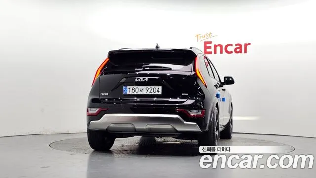 Kia Niro 2025 thumb 4