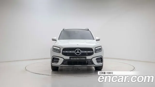 Mercedes-Benz GLB 2025 thumb 6