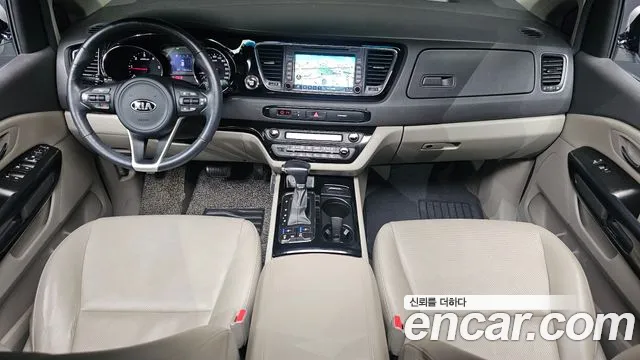 Kia Carnival 2016 thumb 7