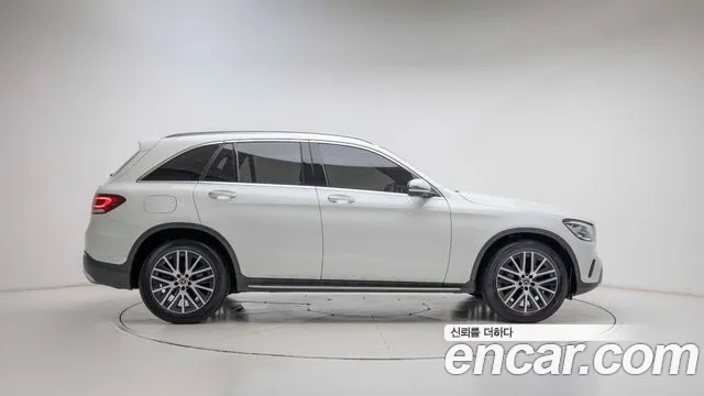 Mercedes-Benz GLC 2021 thumb 9