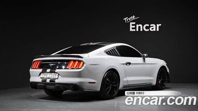 Ford Mustang Mach-E 2016 thumb 2