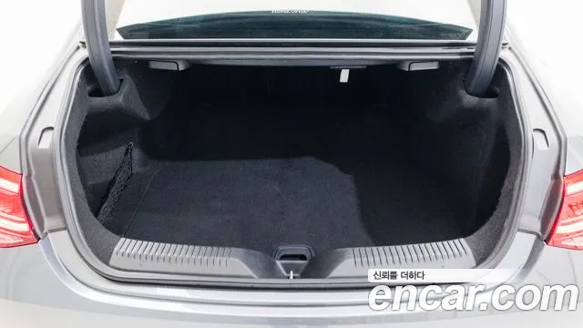 Mercedes-Benz CLS-Class 2020 thumb 10