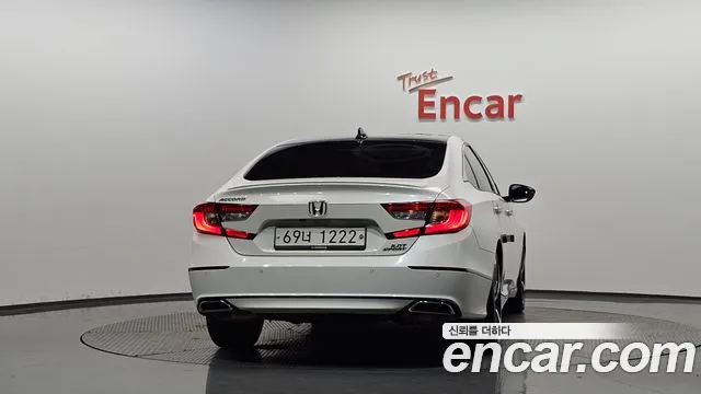 Honda Accord 2018 thumb 3