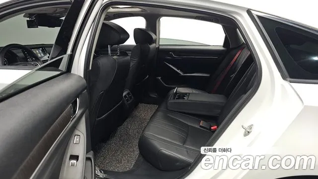 Honda Accord 2018 thumb 11