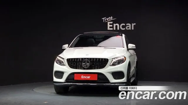 Mercedes-Benz GLE 2017 thumb 3