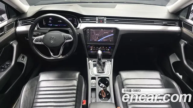Volkswagen Passat (North America and China) 2021 thumb 7