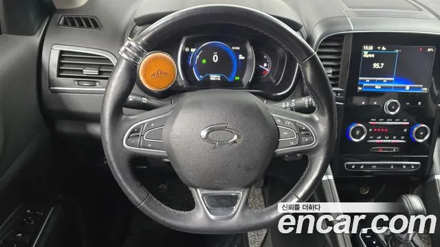 Renault Koleos 2016 thumb 12