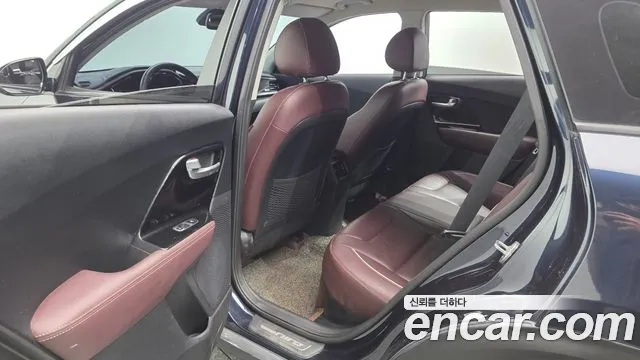 Kia Niro 2019 thumb 12