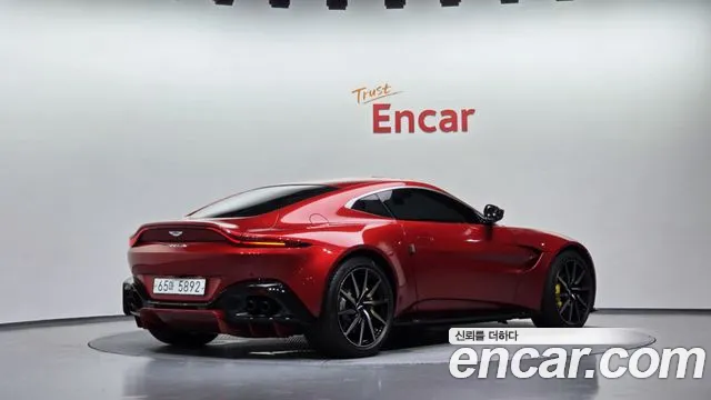 Astonmartin Vantage 2019 thumb 2