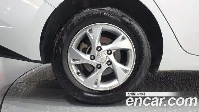 Hyundai Avante 2022 thumb 5