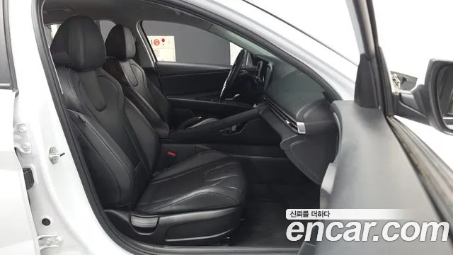 Hyundai Avante 2022 thumb 11