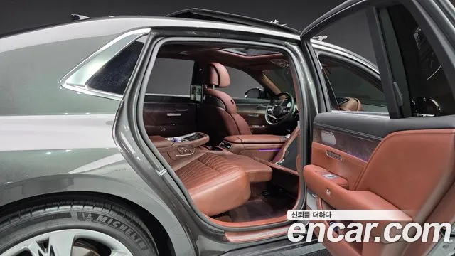 Genesis G90 2022 thumb 11