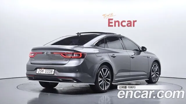 Renault Megane 2016 thumb 2