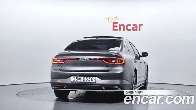 Renault Megane 2016 thumb 4