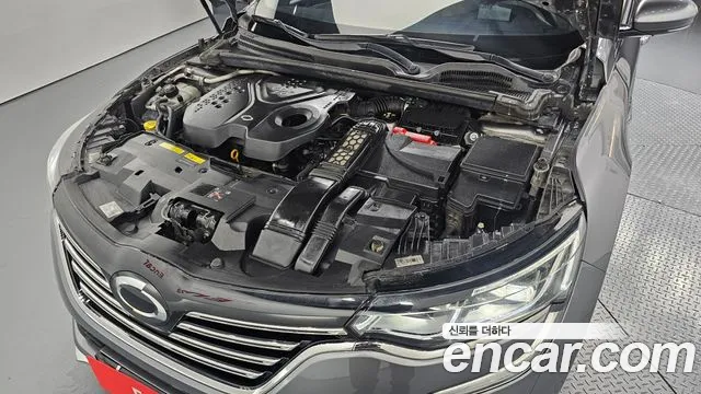 Renault Megane 2016 thumb 6