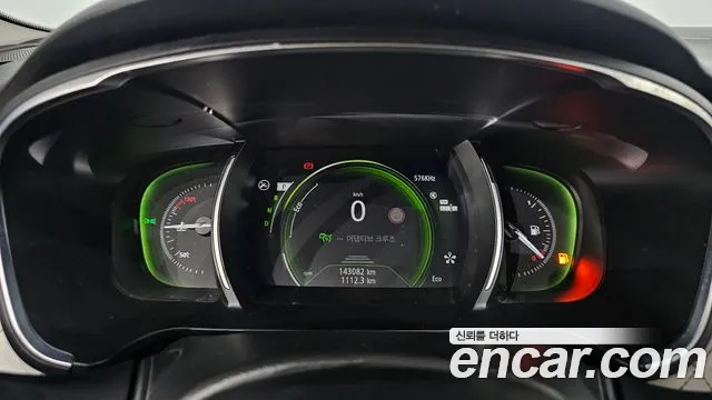 Renault Megane 2016 thumb 8