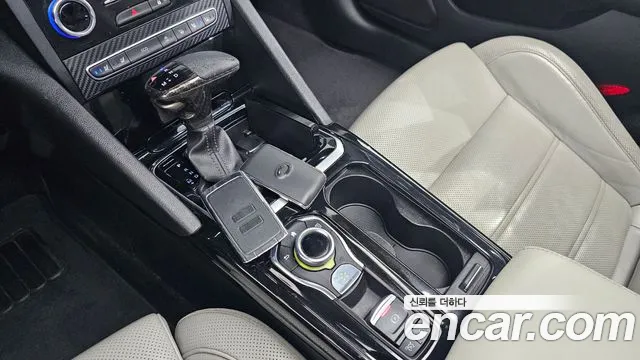 Renault Megane 2016 thumb 9