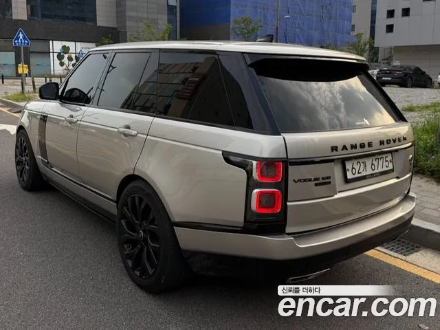 Land Rover Range Rover 2017 thumb 2
