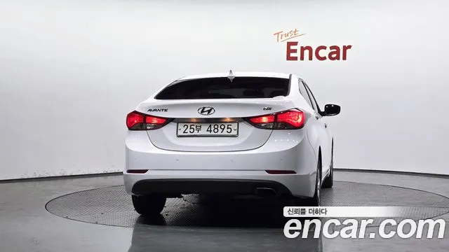Hyundai Avante 2014 thumb 4